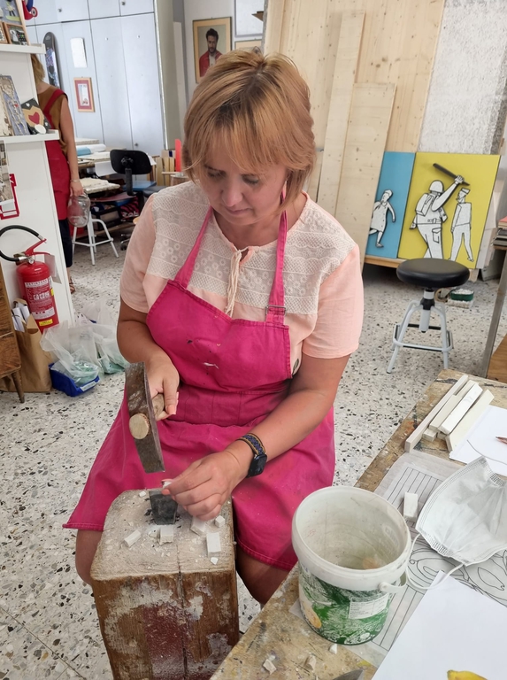 Micromosaic course in Italy.  Erasmus+ project "Step by Step" nr. 2020-1-EE01-KA104-077765